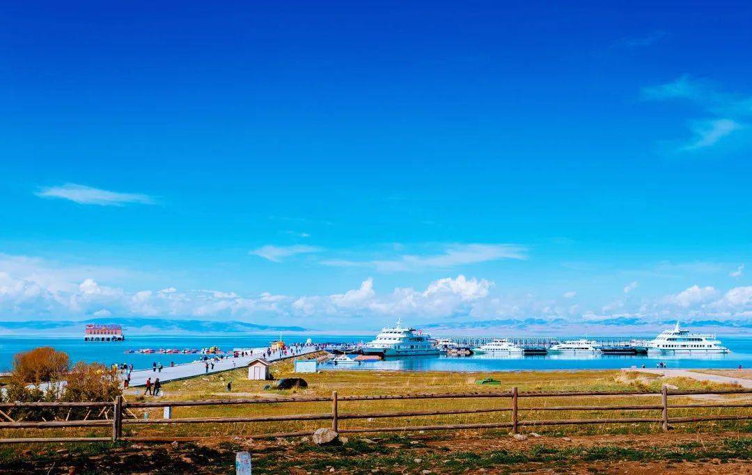 青海，高原明珠绽放绿色发展新篇章